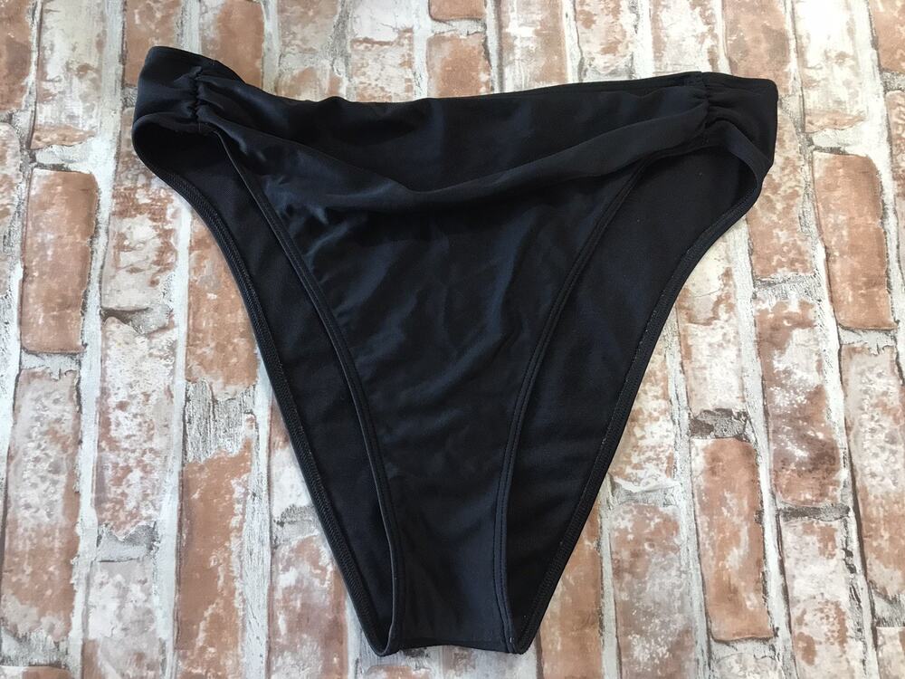 Hollister Swim Ladies Medium Black Swim Bottoms High Waisted Tummy Control